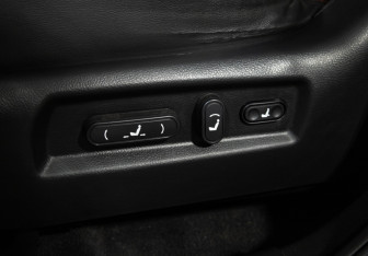 Подержанный автомобиль Hyundai Santa Fe 2007 года (16 фото)