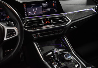 Подержанный автомобиль BMW X6 2019 года (15 фото)