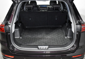 Подержанный автомобиль Chery Tiggo 8 Pro 2022 года (22 фото)