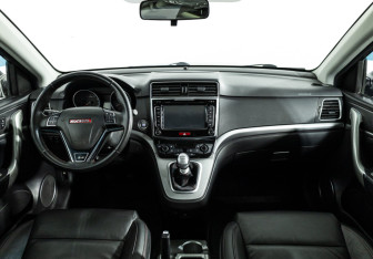 Подержанный автомобиль Haval H6 2018 года (13 фото)