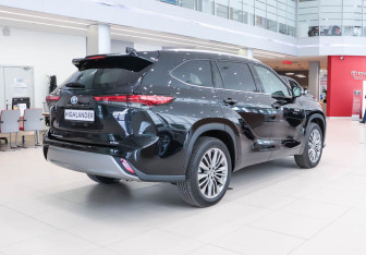 Новый Toyota Highlander 2025 (6 фото)