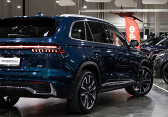 Подержанный автомобиль Geely Monjaro 2024 года (7 фото)
