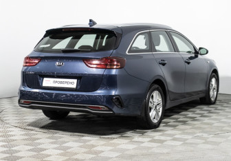 Подержанный автомобиль Kia Ceed Wagon 2019 года (5 фото)