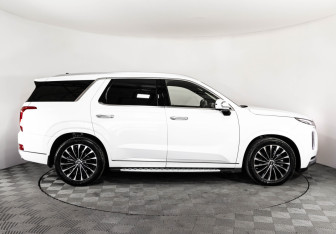 Подержанный автомобиль Hyundai Palisade 2020 года (5 фото)