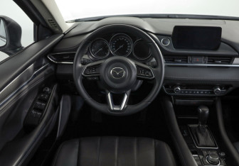 Подержанный автомобиль Mazda 6 Sedan 2023 года (11 фото)