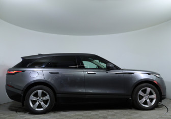 Подержанный автомобиль Land Rover Range Rover Velar 2018 года (4 фото)