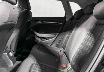 Подержанный автомобиль Audi A3 Hatchback 2013 года (12 фото)