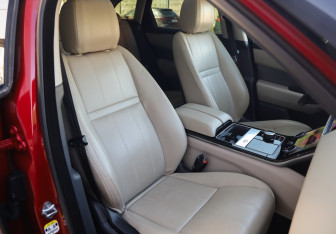Подержанный автомобиль Land Rover Range Rover Velar 2020 года (27 фото)