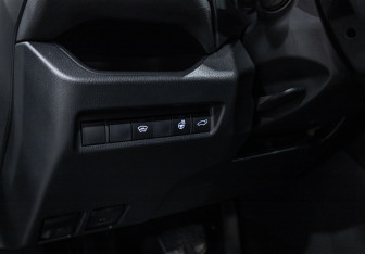 Подержанный автомобиль Toyota RAV4 2021 года (22 фото)