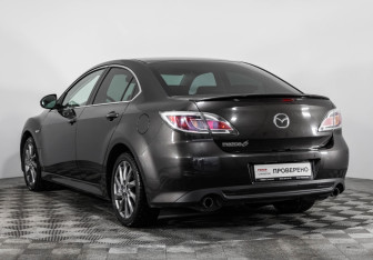 Подержанный автомобиль Mazda 6 Sedan 2012 года (7 фото)