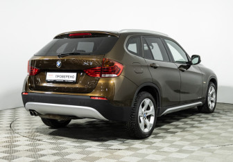 Подержанный автомобиль BMW X1 2012 года (5 фото)