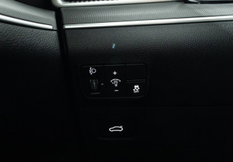 Подержанный автомобиль Kia K5 2021 года (23 фото)