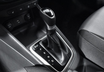 Подержанный автомобиль Hyundai Solaris Sedan 2022 года (11 фото)