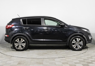 Подержанный автомобиль Kia Sportage 2012 года (4 фото)
