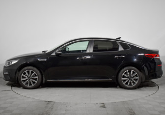 Подержанный автомобиль Kia Optima Sedan 2019 года (8 фото)