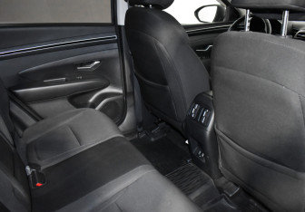 Подержанный автомобиль Hyundai Tucson 2021 года (14 фото)