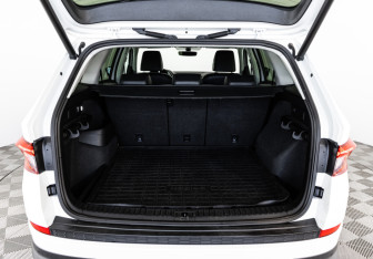 Подержанный автомобиль Skoda Kodiaq 2019 года (27 фото)