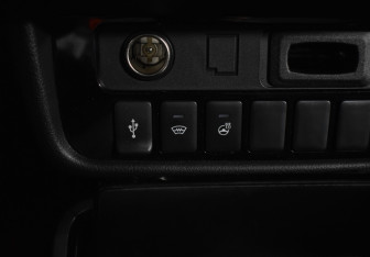 Подержанный автомобиль Mitsubishi Outlander 2022 года (16 фото)