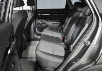 Подержанный автомобиль Kia Seltos 2021 года (11 фото)