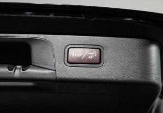 Подержанный автомобиль Mercedes-Benz GLC Coupe 2018 года (17 фото)