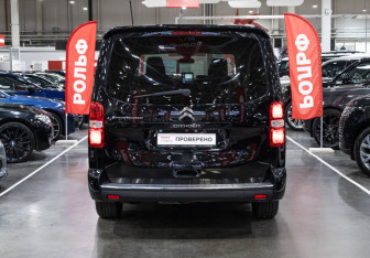 Подержанный автомобиль Citroen SpaceTourer 2022 года (7 фото)