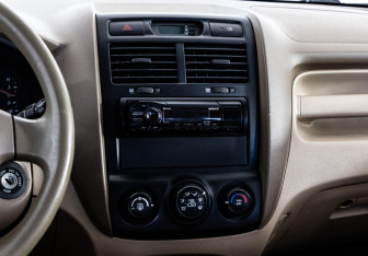 Подержанный автомобиль Kia Sportage 2006 года (9 фото)