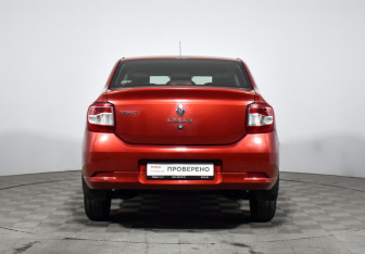 Подержанный автомобиль Renault Logan Sedan 2014 года (6 фото)