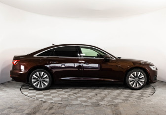 Подержанный автомобиль Audi A6 Sedan 2020 года (4 фото)