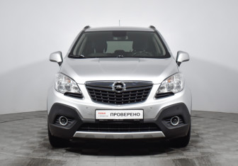 Подержанный автомобиль Opel Mokka 2014 года (2 фото)