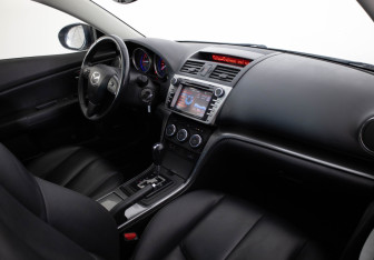 Подержанный автомобиль Mazda 6 Sedan 2012 года (16 фото)