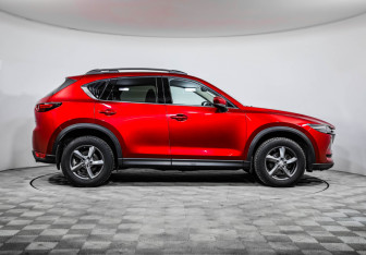 Подержанный автомобиль Mazda CX-5 2021 года (8 фото)