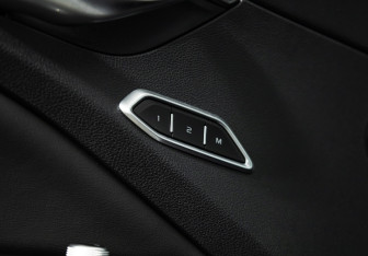 Подержанный автомобиль Geely Tugella 2023 года (25 фото)