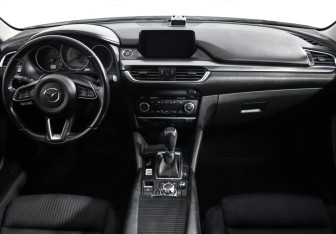 Подержанный автомобиль Mazda 6 Sedan 2017 года (14 фото)