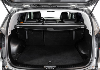 Подержанный автомобиль Kia Sportage 2012 года (21 фото)