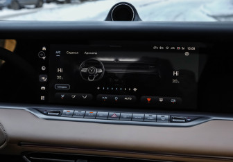 Подержанный автомобиль Voyah Free 2023 года (17 фото)