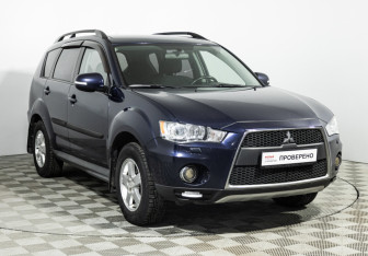 Подержанный автомобиль Mitsubishi Outlander 2011 года (3 фото)