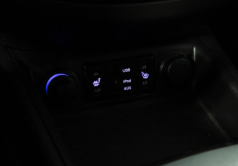 Подержанный автомобиль Hyundai Santa Fe 2010 года (16 фото)