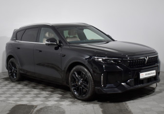 Подержанный автомобиль Voyah Free 2023 года (3 фото)