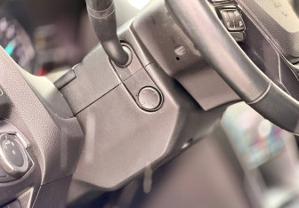 Подержанный автомобиль Ford Explorer 2018 года (25 фото)