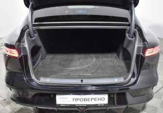 Подержанный автомобиль Voyah Passion 2023 года (20 фото)