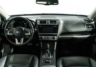 Подержанный автомобиль Subaru Outback Wagon 2016 года (13 фото)