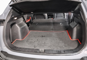 Подержанный автомобиль Geely Coolray 2023 года (32 фото)