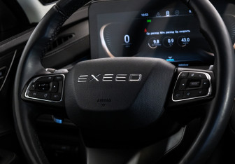 Подержанный автомобиль Exeed LX 2023 года (12 фото)