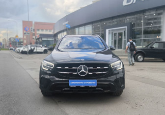 Подержанный автомобиль Mercedes-Benz GLC Coupe 2020 года (2 фото)