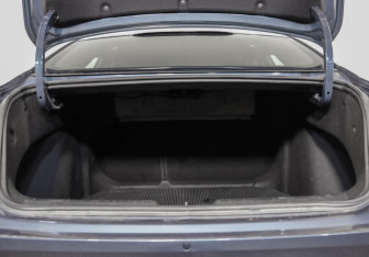 Подержанный автомобиль Geely Preface 2024 года (31 фото)