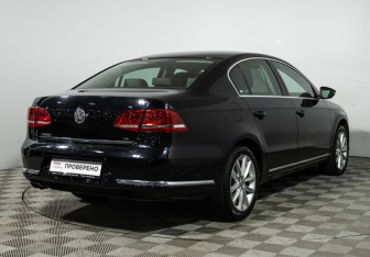 Подержанный автомобиль Volkswagen Passat Sedan 2011 года (5 фото)