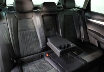 Подержанный автомобиль Skoda Karoq 2020 года (22 фото)