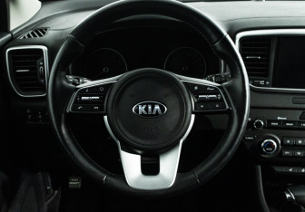 Подержанный автомобиль Kia Sportage 2021 года (19 фото)