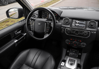 Подержанный автомобиль Land Rover Discovery 2014 года (11 фото)
