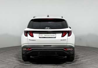 Подержанный автомобиль Hyundai Tucson 2021 года (6 фото)